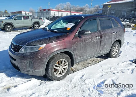 2014 Kia Sorento Lx z USA, uszkodzony, nr VIN 5XYKT3A6XEG452043